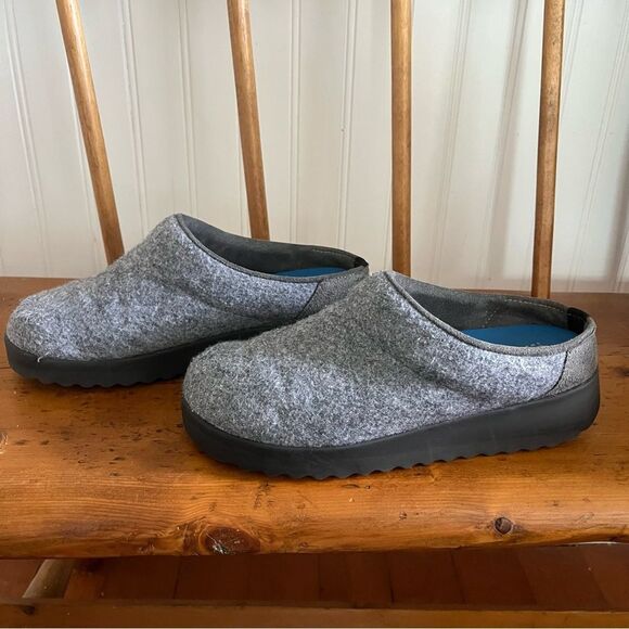 KLÄGN Indoor / Outdoor Slipper Clog 38 - Picture 4 of 12